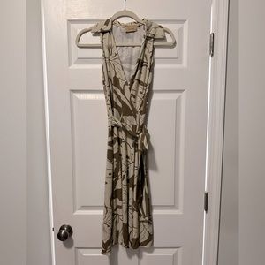 Final Touch dress - Size Small